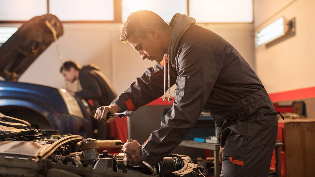 Otomotiv devi 2. el araçları sıfır gibi yaptı fiyatlar 249 binden başlıyor. Fabrikada yenileyip 6 ay garanti verdi - Resim: 1